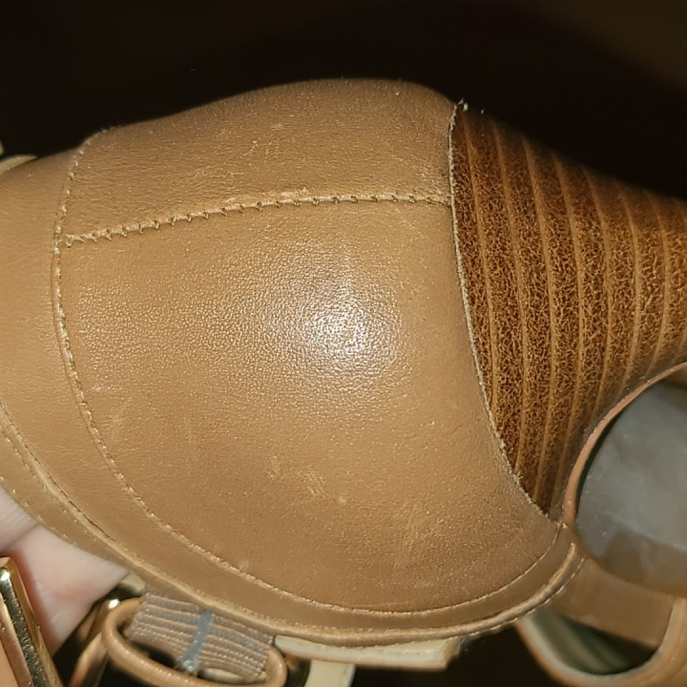 Michael Kors shoes - Picture 4 of 4